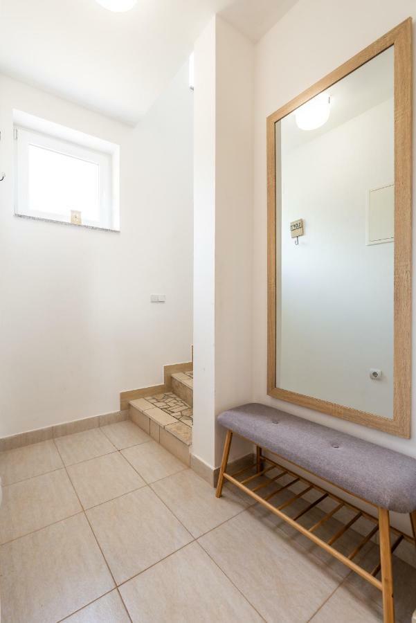 Ferienwohnung Julija Dramalj Exterior foto