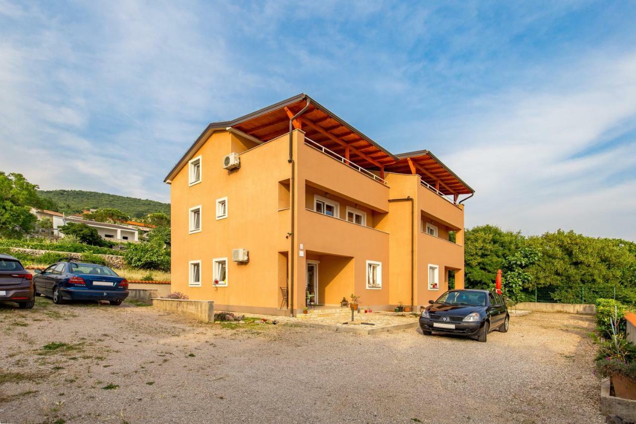 Ferienwohnung Julija Dramalj Exterior foto